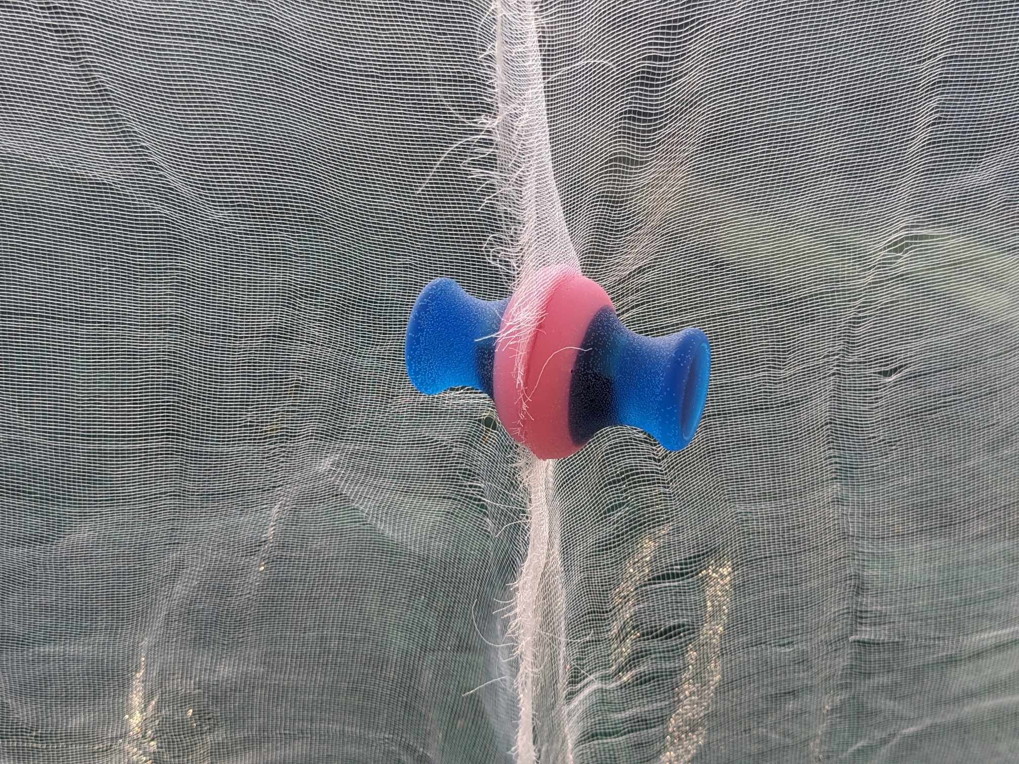 Mosquito Net Closer